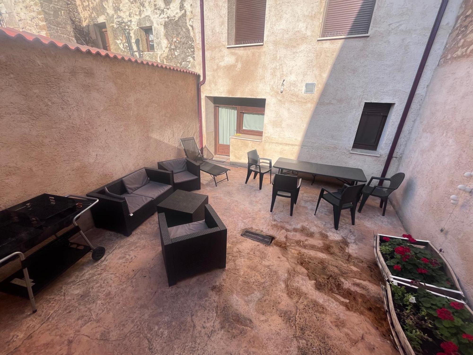Casa Marite Vivienda De Uso Turistico * Campillo de Aranda